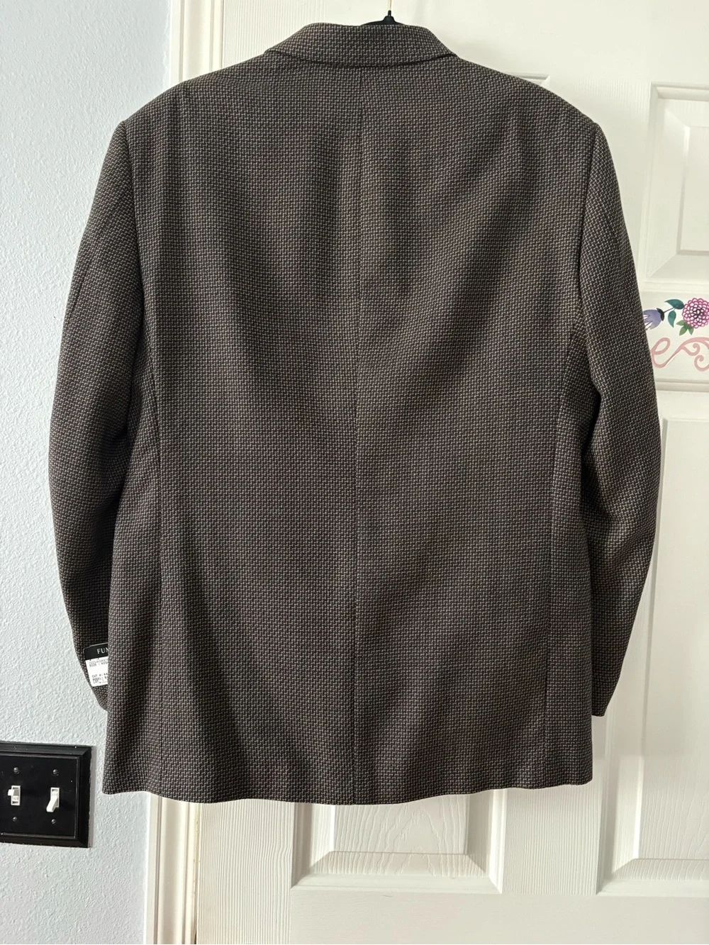 Fumagalli Men's Brown Textured  100% Worsted Wool Blazer Size 40SH